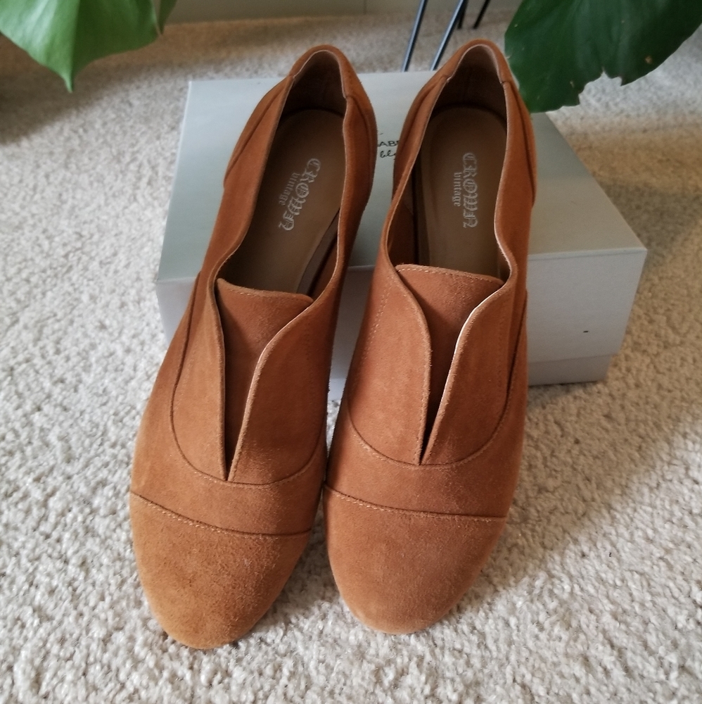 (NWOT)CROWN VINTAGE Leather Slip-ons
